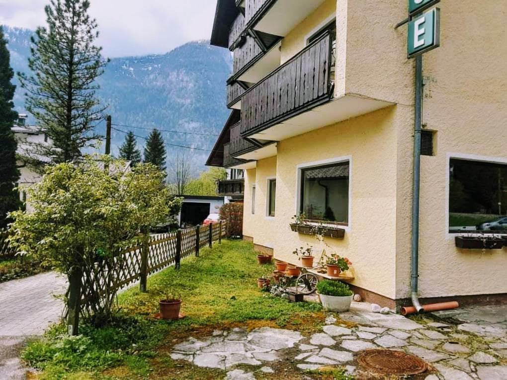 Apartment House Seerose Obertraun Bagian luar foto
