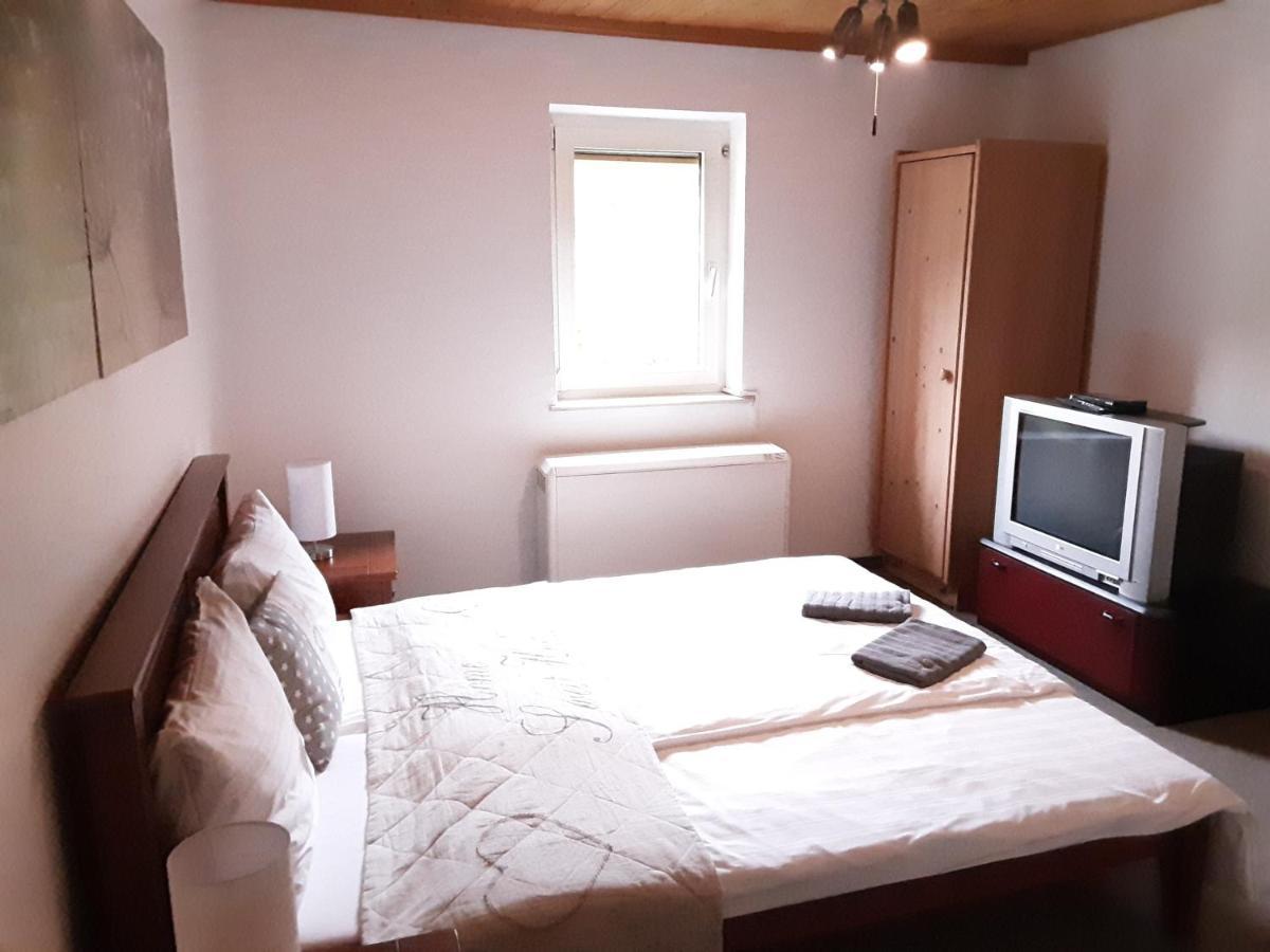 Apartment House Seerose Obertraun Bagian luar foto